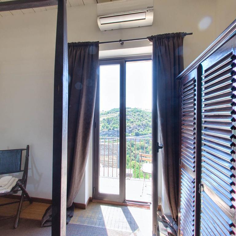 Giumbabulla Luxury House Bed & Breakfast Ragusa Ngoại thất bức ảnh