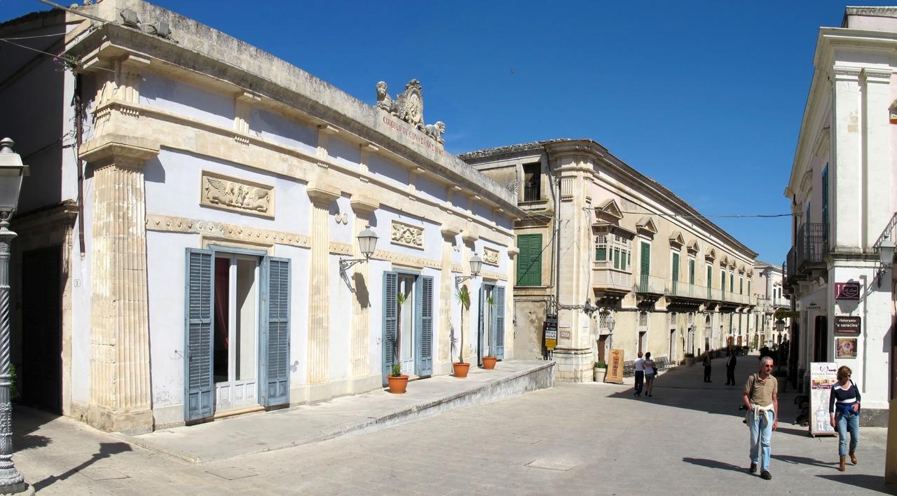 Giumbabulla Luxury House Bed & Breakfast Ragusa Ngoại thất bức ảnh