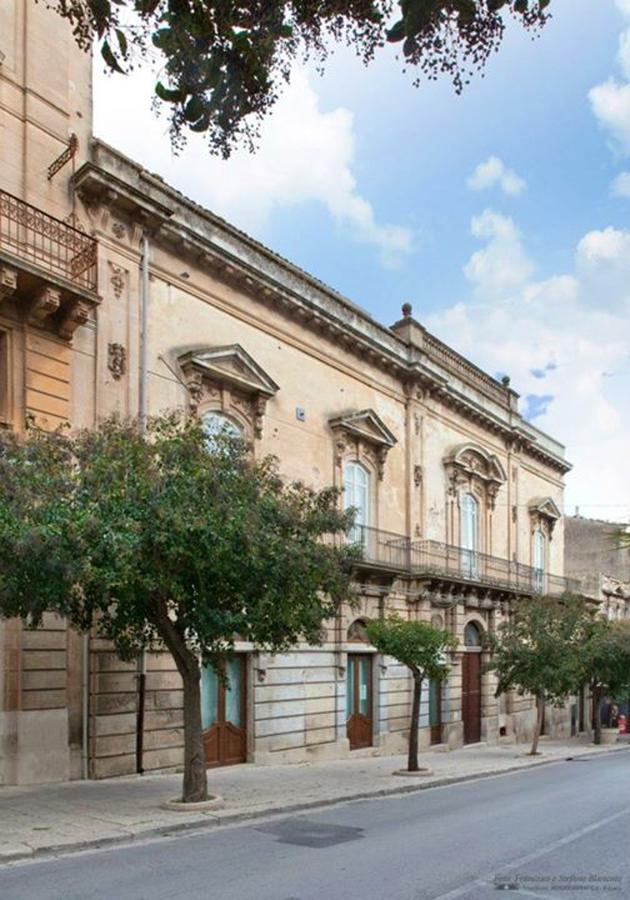 Giumbabulla Luxury House Bed & Breakfast Ragusa Ngoại thất bức ảnh